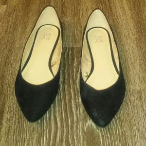NYC (New York & Company) black velvet sandals